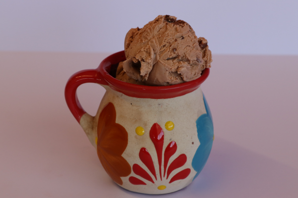 Forerro Rocher flavored ice cream in a traditional cup, served at Las Michoacanas Palateria 95670.